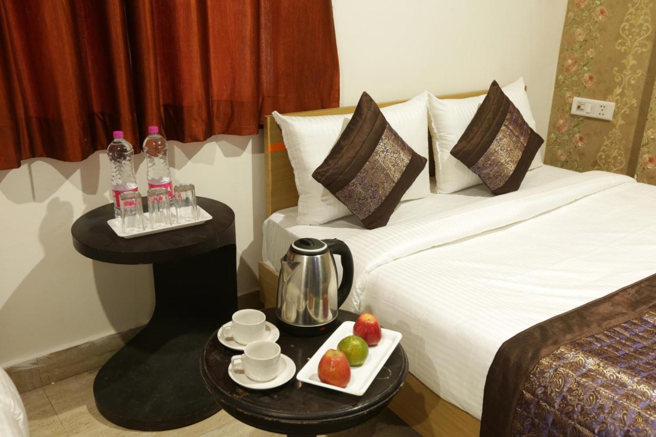 Hotel Airport Star นิวเดลี ภายนอก รูปภาพ