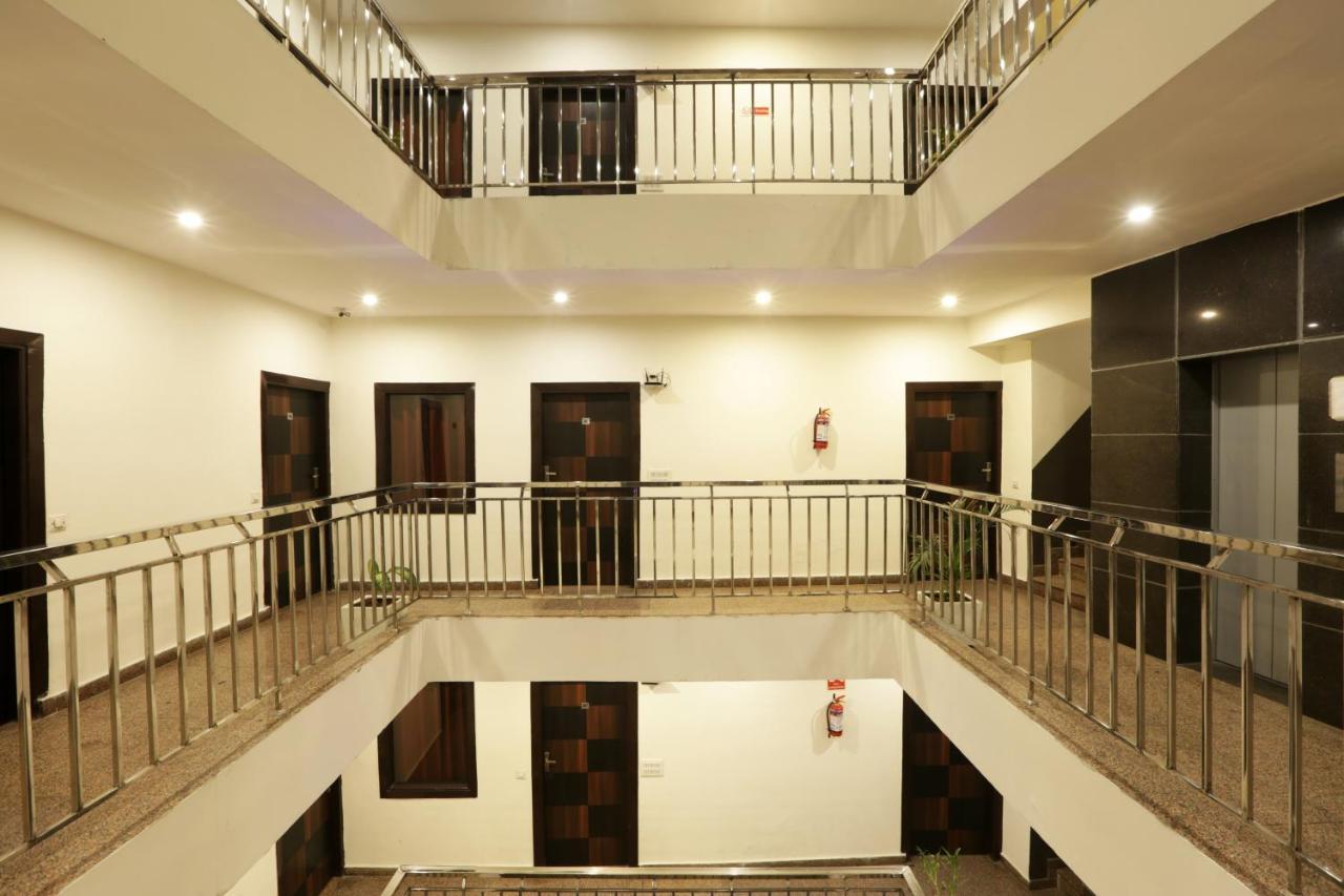 Hotel Airport Star นิวเดลี ภายนอก รูปภาพ